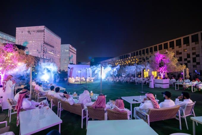 تجمع تجار 2000 - Image 1